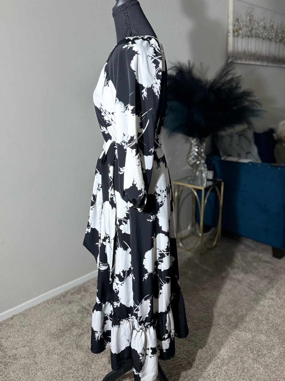 Karl Lagerfeld Paris Black & White Floral Midi Dress Size 6 - Picture 7 of 13
